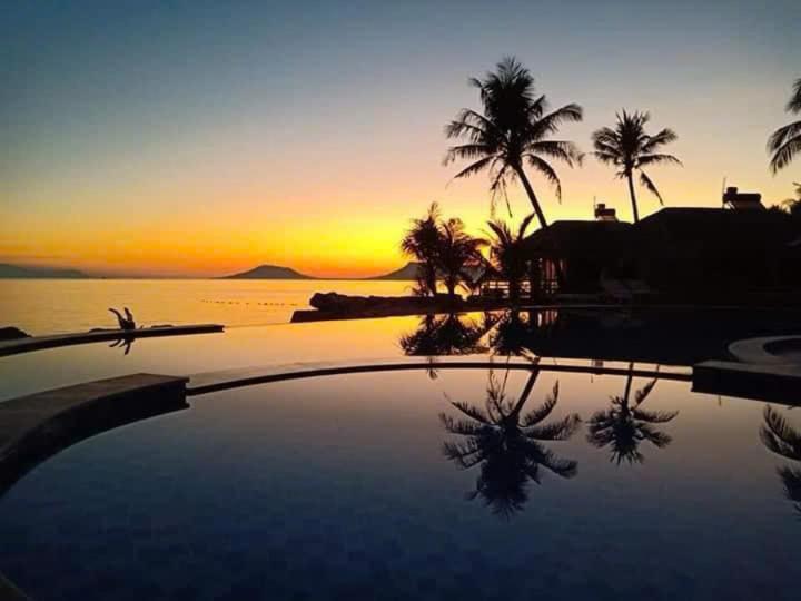 Phu Quoc Kim 2 Beach Front Resort Bagian luar foto