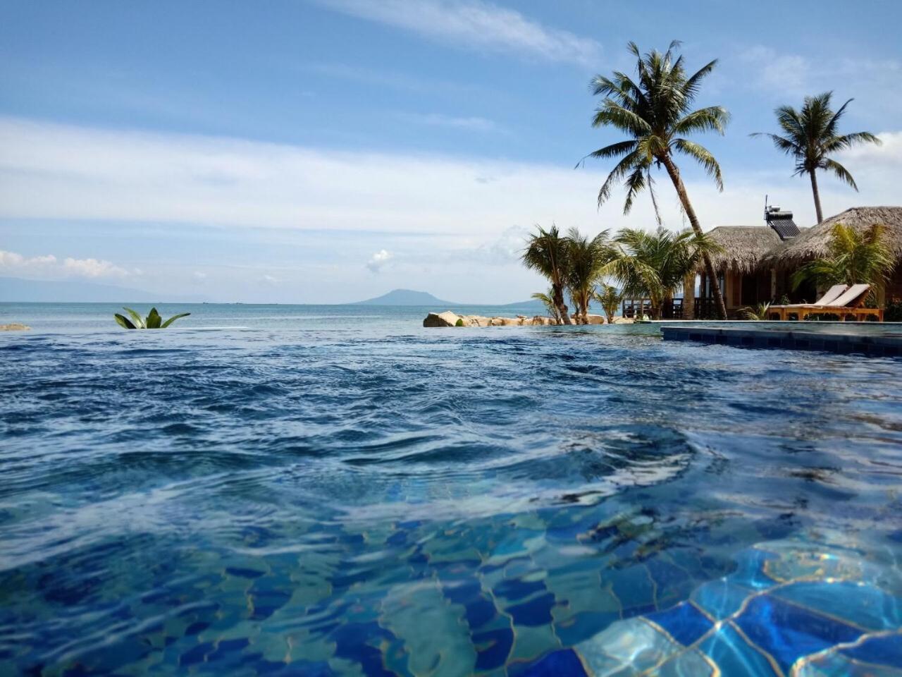 Phu Quoc Kim 2 Beach Front Resort Bagian luar foto