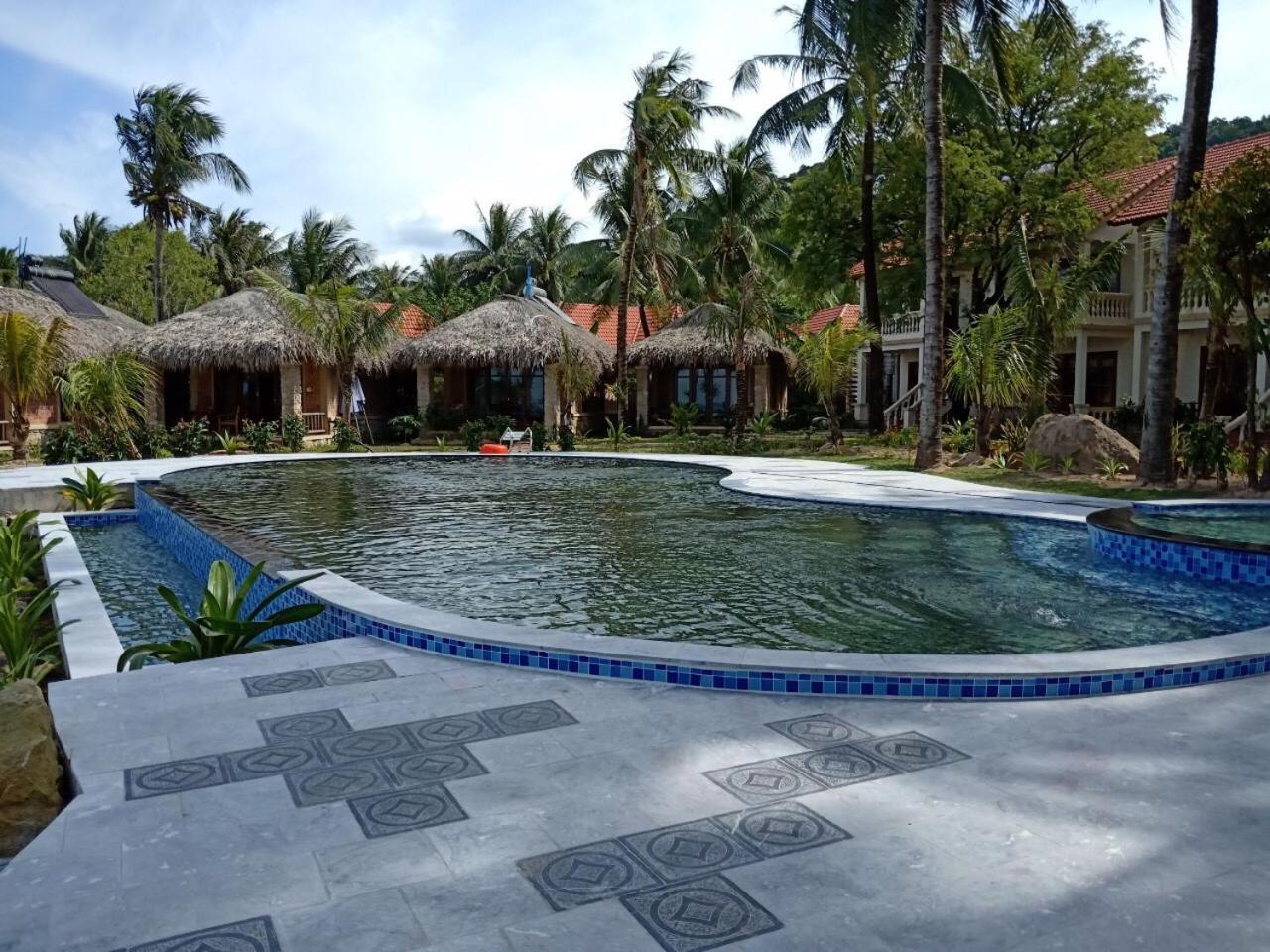 Phu Quoc Kim 2 Beach Front Resort Bagian luar foto