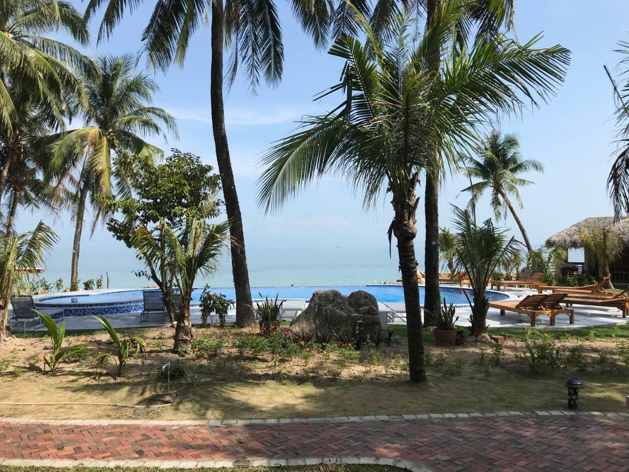 Phu Quoc Kim 2 Beach Front Resort Bagian luar foto